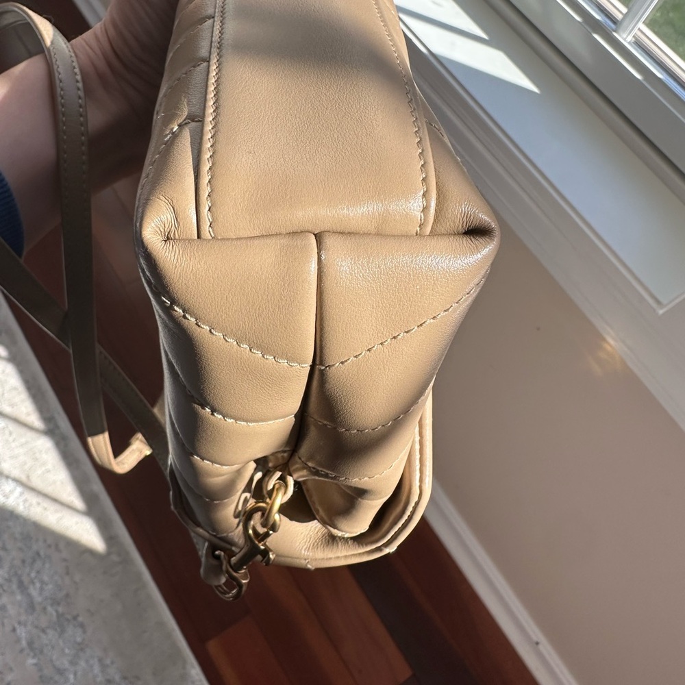 Yves Saint Laurent Tan Quilted Leather Shoulder Bag - Picture 7 of 7